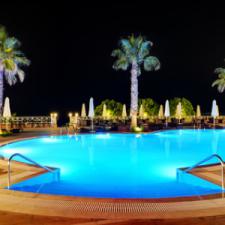 Creating Your Perfect Pool With Travertine Pavers in Hammond