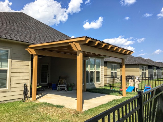 Custom built pergola baton rouge